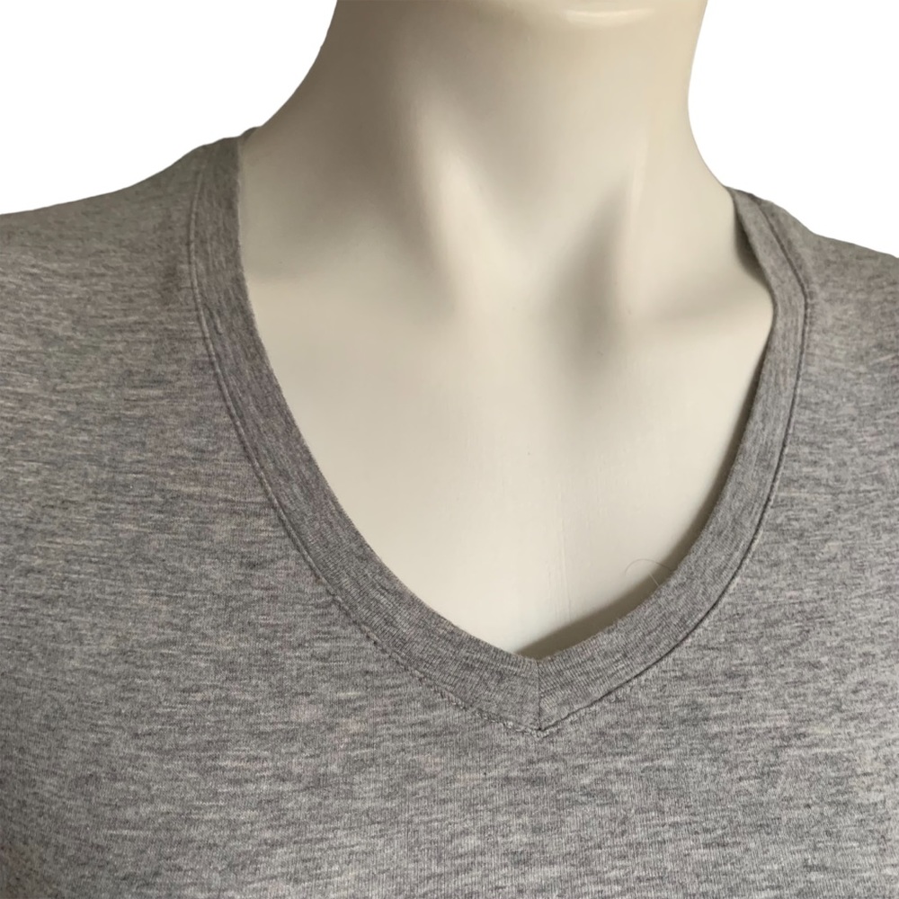 Great Bundle (3) Mossimo Bright V-Neck Basic T-Sh… - image 4